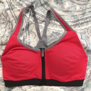 Victoria’s Secret Knockout Sports Bra